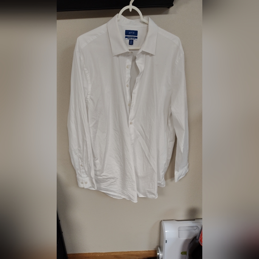 Men's Apt 9 White Dress Shirt - Size XL -  Regular Fit  17 - 17 1/2 And 34/35 - Picture 2 of 5